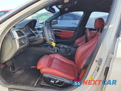 Zdjęcie 7 z 12 samochodu: 2017 BMW 330 I VIN:WBA8B9G58HNU09345 - miniatura