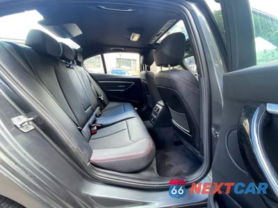 Zdjęcie 6 z 13 samochodu: 2018 BMW 330 XI VIN:WBA8D9G58JNU71313 - miniatura