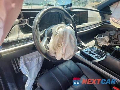 Zdjęcie 8 z 12 samochodu: 2024 BMW 740 XI VIN:WBA33EH01RCS99772 - miniatura