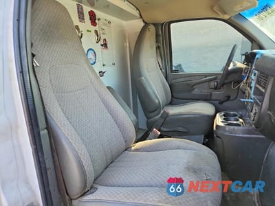 Zdjęcie 11 z 13 samochodu: 2015 CHEVROLET EXPRESS G3500 VIN:1GB0G2CG3F1284991 - miniatura