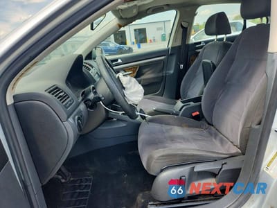 Zdjęcie 7 z 13 samochodu: 2008 VOLKSWAGEN JETTA S VIN:3VWJZ71K58M050014 - miniatura