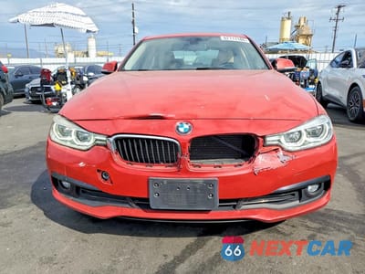 Piąte zdjęcie samochodu w środku: 2018 BMW 320 XI VIN:WBA8E5G52JNV02562 - miniatura