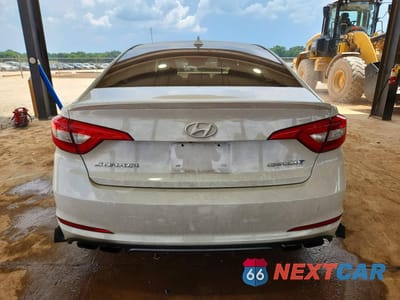 Zdjęcie 6 z 12 samochodu: 2017 HYUNDAI SONATA SPORT 2.0T VIN:5NPE34AB2HH517643 - miniatura