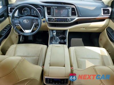 Zdjęcie 8 z 14 samochodu: 2016 TOYOTA HIGHLANDER HYBRID LIMITED PLATINUM VIN:5TDDCRFH9GS019910 - miniatura