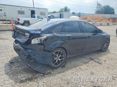 Piąte zdjęcie samochodu w środku: 2018 FORD FOCUS SE VIN:1FADP3F27JL228011 - miniatura