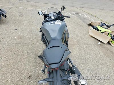 Zdjęcie 6 z 9 samochodu: 2025 KAWASAKI ZX636 K VIN:JKBZXJJ18SA031290 - miniatura
