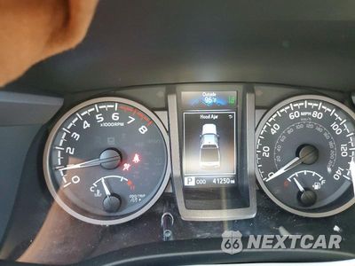 Zdjęcie 9 z 12 samochodu: 2023 TOYOTA TACOMA DOUBLE CAB VIN:3TMCZ5AN0PM64740X - miniatura