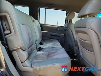Zdjęcie 11 z 13 samochodu: 2010 HONDA PILOT EX VIN:5FNYF4H43AB026921 - miniatura