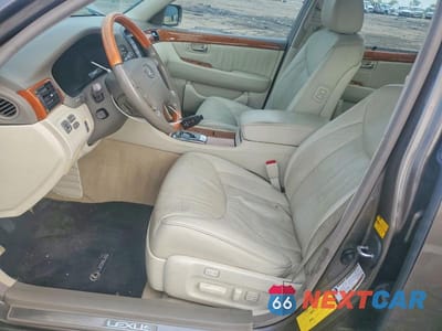 Zdjęcie 7 z 12 samochodu: 2005 LEXUS LS 430 VIN:JTHBN36F855016284 - miniatura