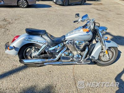 2005 HONDA VTX1300 R 1HFSC52455A200151 - główne zdjęcie licytacji z USA - miniatura