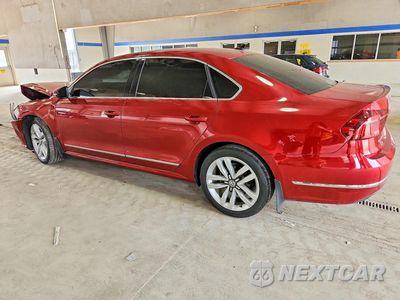 Drugie zdjęcie samochodu z przodu: 2017 VOLKSWAGEN PASSAT SE VIN:1VWGT7A31HC058875 - miniatura