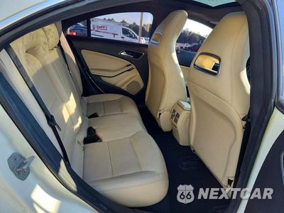 Zdjęcie 10 z 12 samochodu: 2014 MERCEDES-BENZ CLA 250 4MATIC VIN:WDDSJ4GB6EN105758 - miniatura