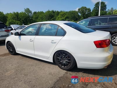 Drugie zdjęcie samochodu z przodu: 2014 VOLKSWAGEN JETTA SE VIN:3VWD17AJXEM294572 - miniatura