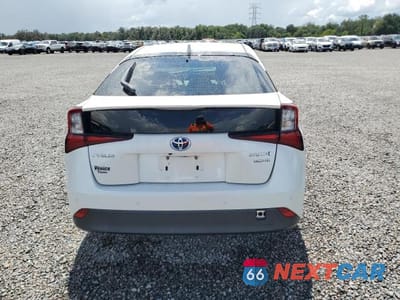 Zdjęcie 6 z 12 samochodu: 2020 TOYOTA PRIUS LIMITED VIN:JTDKARFU5L3117337 - miniatura