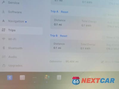 Zdjęcie 9 z 13 samochodu: 2021 TESLA MODEL Y VIN:5YJYGDEE1MF083049 - miniatura