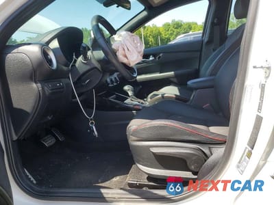Zdjęcie 7 z 12 samochodu: 2020 KIA FORTE GT VIN:3KPF44AC7LE214817 - miniatura