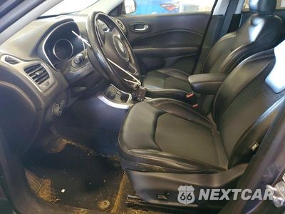 Zdjęcie 7 z 12 samochodu: 2019 JEEP COMPASS LATITUDE VIN:3C4NJDBB6KT651471 - miniatura