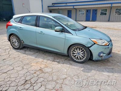 Czwarte zdjęcie samochodu z boku: 2012 FORD FOCUS SEL VIN:1FAHP3M28CL226131 - miniatura
