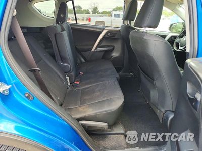 Zdjęcie 11 z 13 samochodu: 2018 TOYOTA RAV4 LE VIN:JTMZFREV4JJ160649 - miniatura