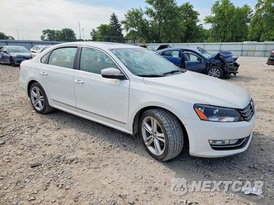 Zdjęcie 7 z 24 samochodu: 2014 VOLKSWAGEN PASSAT SE VIN:1VWBN7A32EC102527 - miniatura