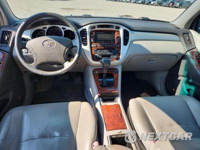 Zdjęcie 8 z 13 samochodu: 2006 TOYOTA HIGHLANDER HYBRID VIN:JTEEW21A160014808 - miniatura