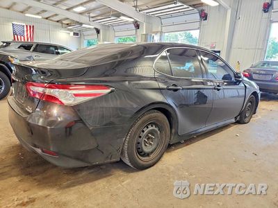 Trzecie zdjęcie samochodu z tyłu: 2018 TOYOTA CAMRY HYBRID XLE VIN:4T1B21HK9JU508939 - miniatura