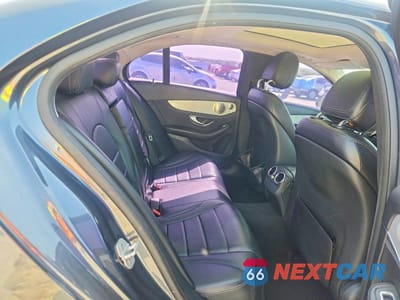Zdjęcie 10 z 12 samochodu: 2015 MERCEDES-BENZ C 300 VIN:55SWF4JB0FU045285 - miniatura
