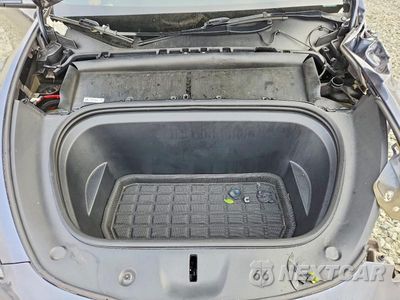 Zdjęcie 11 z 12 samochodu: 2023 TESLA MODEL Y VIN:7SAYGDEE6PF791983 - miniatura