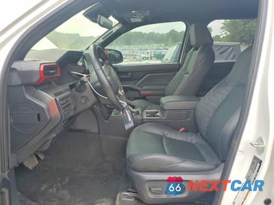 Zdjęcie 7 z 13 samochodu: 2025 TOYOTA 4RUNNER TRD OFF-ROAD PREMIUM HV VIN:JTEVB5BR5S5001946 - miniatura