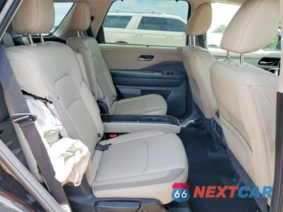 Zdjęcie 11 z 13 samochodu: 2024 NISSAN PATHFINDER SL VIN:5N1DR3CD3RC251593 - miniatura