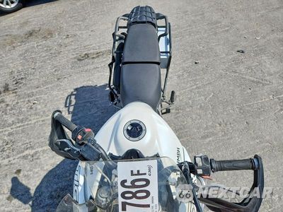 Piąte zdjęcie samochodu w środku: 2018 TRIUMPH MOTORCYCLE TIGER 800 XRX VIN:SMTE02BF8JT875833 - miniatura