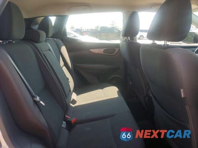 Zdjęcie 11 z 13 samochodu: 2018 NISSAN ROGUE SPORT S VIN:JN1BJ1CP1JW156666 - miniatura