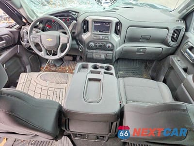 Zdjęcie 8 z 12 samochodu: 2024 CHEVROLET SILVERADO K1500 CUSTOM VIN:1GCPDBEK3RZ399679 - miniatura