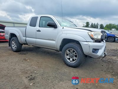 Czwarte zdjęcie samochodu z boku: 2012 TOYOTA TACOMA ACCESS CAB VIN:5TFUX4EN5CX010852 - miniatura
