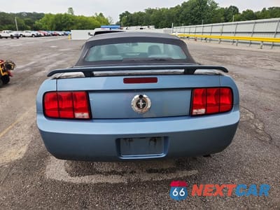 Zdjęcie 6 z 12 samochodu: 2006 FORD MUSTANG VIN:1ZVFT84N065109055 - miniatura