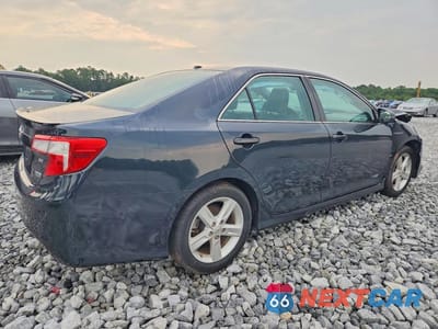 Trzecie zdjęcie samochodu z tyłu: 2014 TOYOTA CAMRY HYBRID SE VIN:4T1BD1FK2EU126464 - miniatura