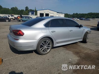 Trzecie zdjęcie samochodu z tyłu: 2017 VOLKSWAGEN PASSAT R-LINE VIN:1VWDT7A36HC026278 - miniatura