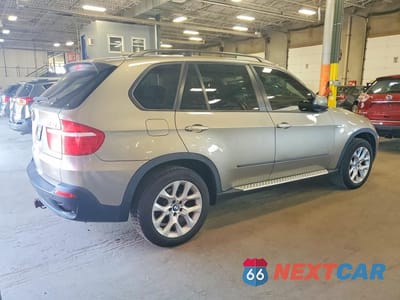 Trzecie zdjęcie samochodu z tyłu: 2010 BMW X5 XDRIVE30I VIN:5UXFE4C58AL278850 - miniatura