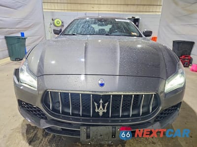 Piąte zdjęcie samochodu w środku: 2018 MASERATI QUATTROPORTE S VIN:ZAM56YRA2J1293132 - miniatura