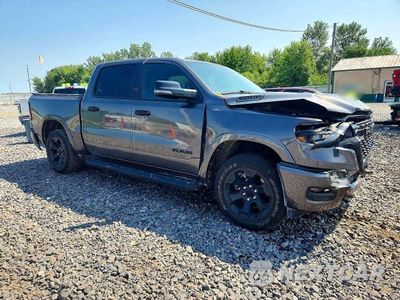 Czwarte zdjęcie samochodu z boku: 2025 RAM 1500 BIG HORN/LONE STAR VIN:1C6RRFFG4SN704445 - miniatura