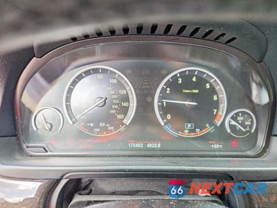 Zdjęcie 9 z 12 samochodu: 2015 BMW 535 XI VIN:WBA5B3C52FD545057 - miniatura