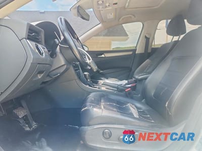 Zdjęcie 7 z 12 samochodu: 2020 VOLKSWAGEN PASSAT SE VIN:1VWWA7A34LC024214 - miniatura