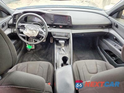 Zdjęcie 8 z 12 samochodu: 2025 HYUNDAI ELANTRA SEL SPORT VIN:KMHLM4DG2SU989832 - miniatura