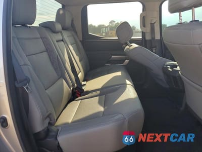 Zdjęcie 10 z 13 samochodu: 2023 TOYOTA TUNDRA SR5 VIN:5TFLA5DB8PX112890 - miniatura