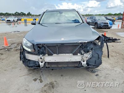 Piąte zdjęcie samochodu w środku: 2017 MERCEDES-BENZ GLC 300 4MATIC VIN:WDC0G4KB5HF180841 - miniatura