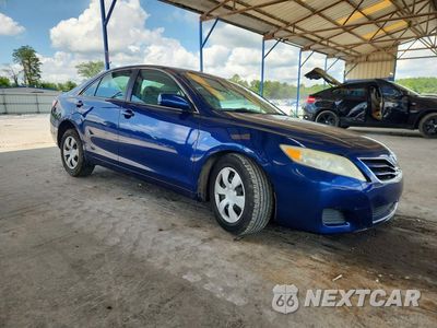 Czwarte zdjęcie samochodu z boku: 2010 TOYOTA CAMRY LE VIN:4T1BF3EK4AU569474 - miniatura