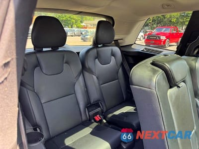 Zdjęcie 8 z 14 samochodu: 2020 VOLVO XC90 T5 MOMENTUM VIN:YV4102PK3L1610350 - miniatura