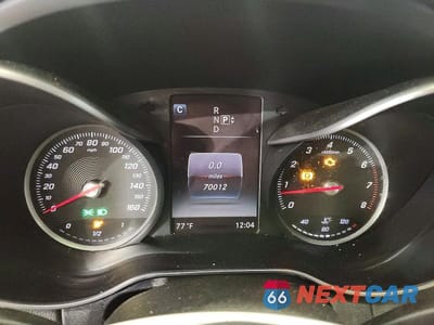 Zdjęcie 9 z 12 samochodu: 2015 MERCEDES-BENZ C 300 4MATIC VIN:55SWF4KB8FU095267 - miniatura