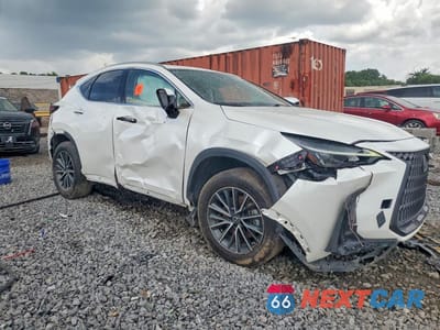 Czwarte zdjęcie samochodu z boku: 2023 LEXUS NX 350 VIN:JTJGGCEZ4P2009573 - miniatura