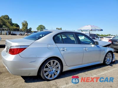 Trzecie zdjęcie samochodu z tyłu: 2009 BMW 550 I VIN:WBANW53559CT55473 - miniatura